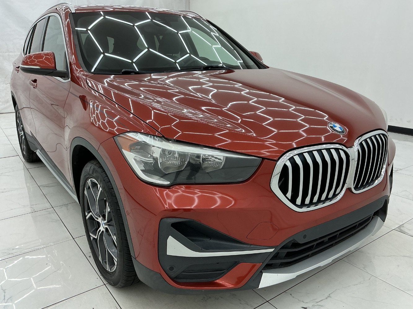 Used 2020 BMW X1 sDrive28i FWD image 3