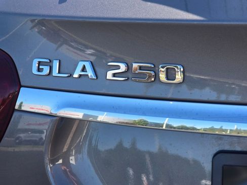 Used 2019 Mercedes-Benz GLA 250 image 34