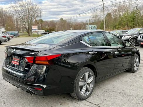 Used 2019 Nissan Altima 2.5 SV AWD/4WD image 8