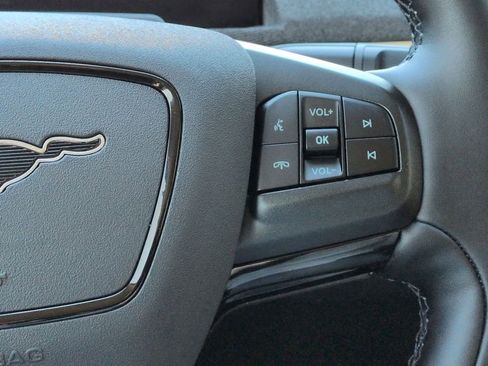 Used 2025 Ford Mustang Mach-E Premium image 25