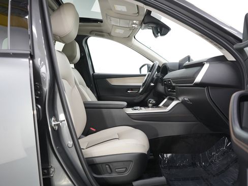 Used 2025 MAZDA CX-90 Plug-In Hybrid w/ Preferred image 11