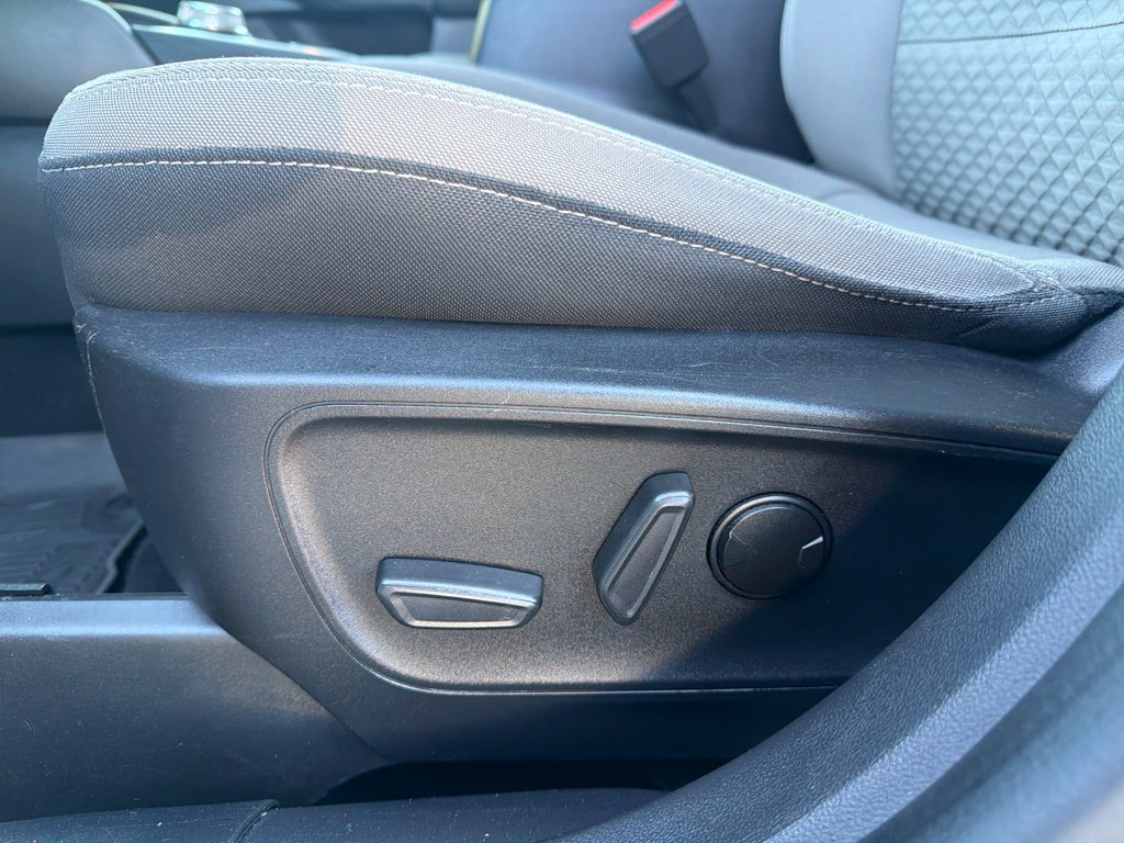 Used 2022 Ford Escape SE w/ Convenience Package FWD image 21