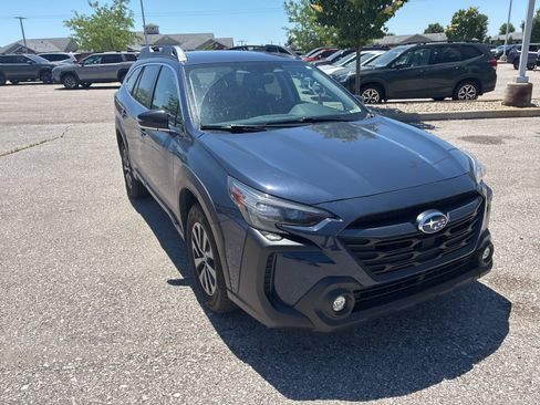 Used 2023 Subaru Outback Premium w/ Popular Package #1 AWD/4WD image 10