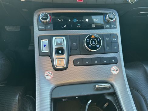 Used 2024 Hyundai Palisade Calligraphy image 14