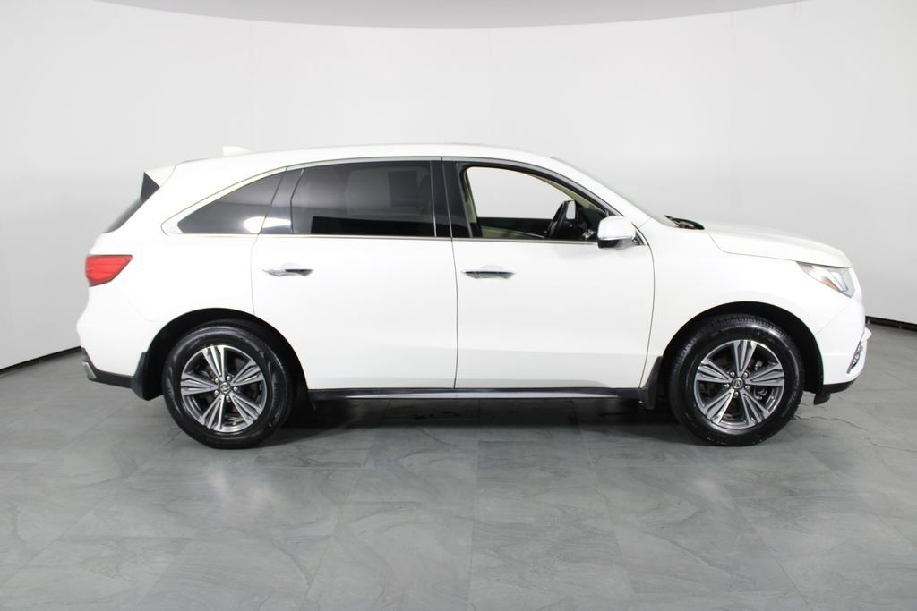 Used 2017 Acura MDX FWD image 11