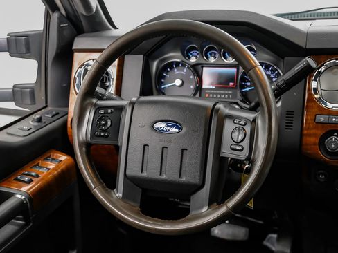 Used 2016 Ford F250 King Ranch w/ FX4 Off-Road Package AWD/4WD image 18