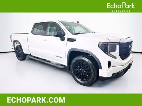 Used 2023 GMC Sierra 1500 Elevation image 1