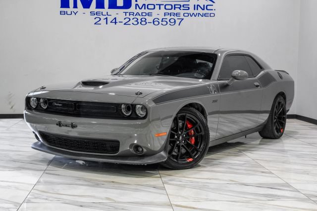 Used 2018 Dodge Challenger T/A RWD image 3