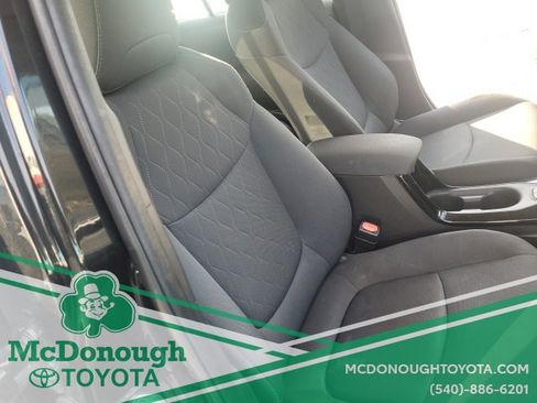 Used 2022 Toyota Corolla LE image 13