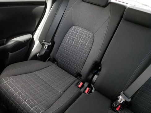 Certified 2025 Honda HR-V LX image 12
