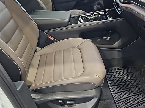 New 2026 Volkswagen Atlas SEL image 13