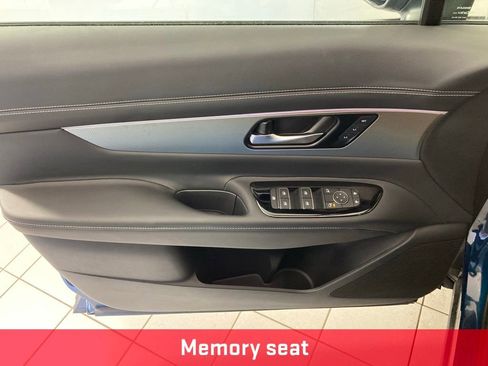 Used 2025 Nissan Murano SL w/ Cargo Package AWD/4WD image 13