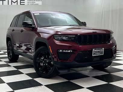 New 2025 Jeep Grand Cherokee Limited w/ Black Appearance Package
