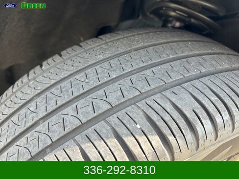 Used 2025 Ford Explorer ST RWD image 18