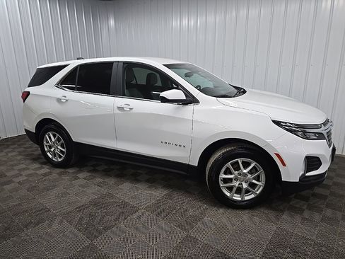 Used 2023 Chevrolet Equinox LT w/ Driver Convenience Package image 1
