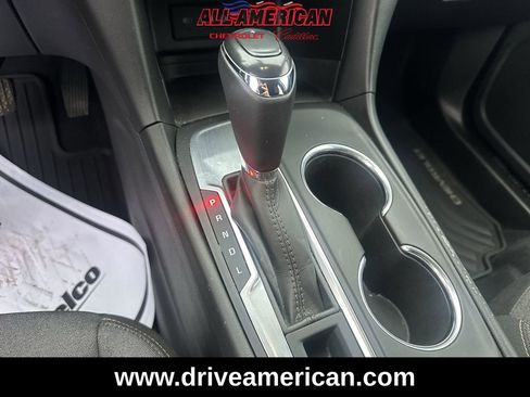 Used 2019 Chevrolet Equinox LT image 15