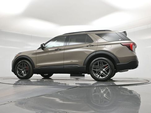 New 2026 Ford Explorer ST-Line w/ ST-Line Street Pack image 53