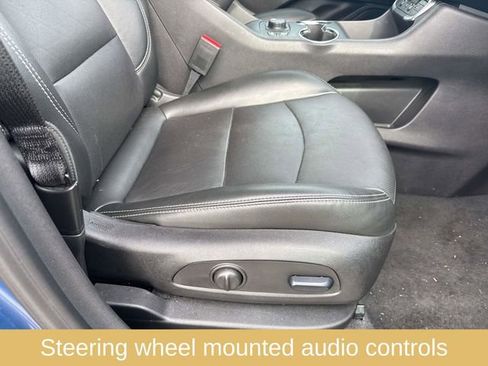 Used 2024 GMC Terrain SLT image 15