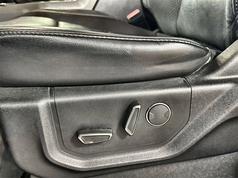 Used 2019 Ford F150 Raptor w/ Equipment Group 802A Luxury image 13