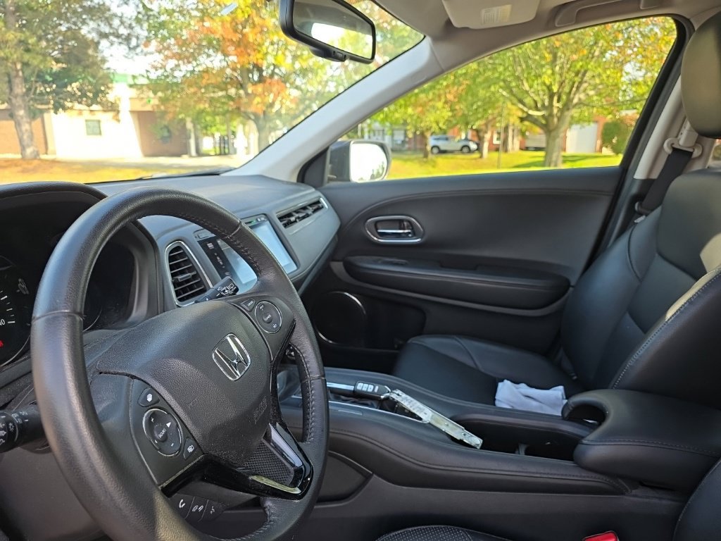 Used 2016 Honda HR-V EX-L image 25