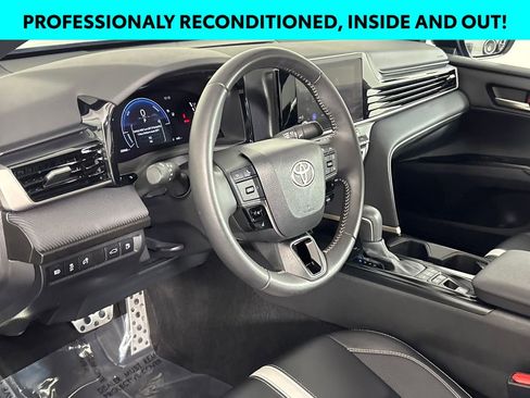 Certified 2025 Toyota Camry SE w/ Convenience Package FWD image 7