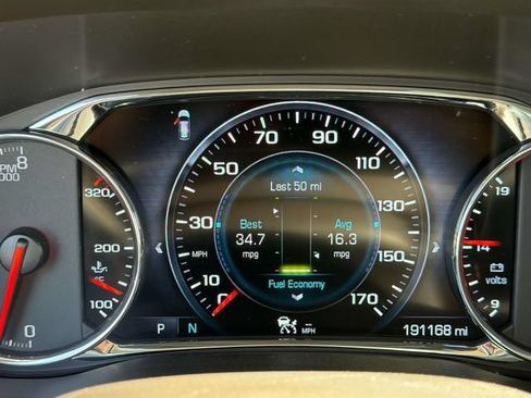 Used 2017 GMC Acadia Denali w/ Technology Package FWD image 38