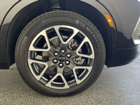 Used 2025 Chevrolet Blazer RS image 54