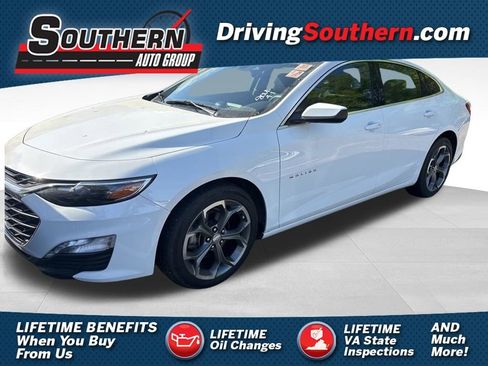 Used 2024 Chevrolet Malibu LT FWD image 1