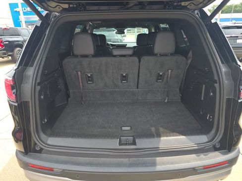 Used 2024 GMC Acadia Elevation AWD/4WD image 6