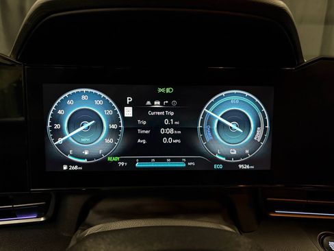 Used 2025 Hyundai Elantra SEL FWD image 18