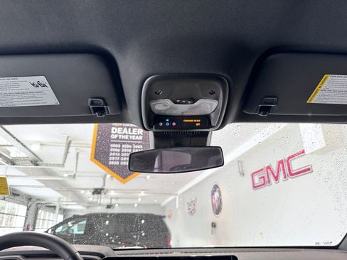 Used 2023 Chevrolet Colorado W/T w/ Advanced Trailering Package image 25