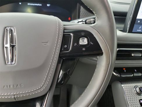 Used 2020 Lincoln Aviator Grand Touring w/ Class IV Trailer Tow Package image 25