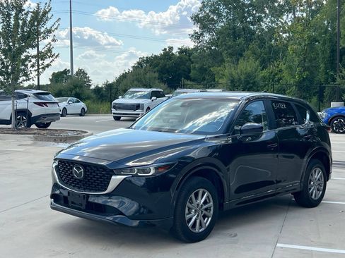 Used 2025 MAZDA CX-5 AWD 2.5 S w/ Select Package image 5