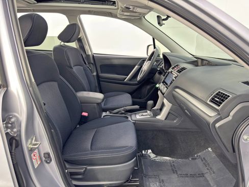 Used 2016 Subaru Forester 2.5i Premium w/ All-Weather Package image 15