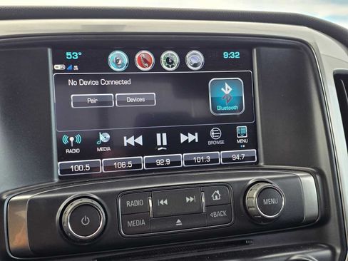 Used 2017 Chevrolet Silverado 1500 LT w/ All Star Edition AWD/4WD image 28