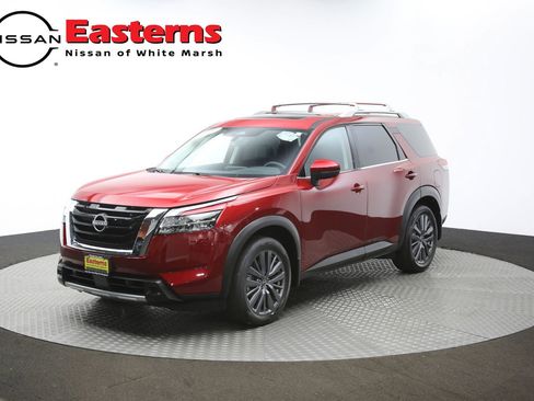 Used 2024 Nissan Pathfinder SL w/ SL Premium Package image 58
