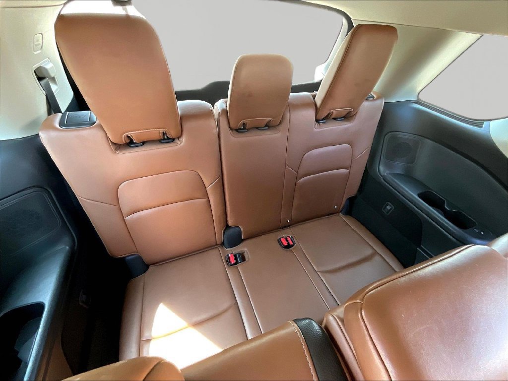Used 2023 Nissan Pathfinder Platinum w/ Cargo Package AWD/4WD image 29