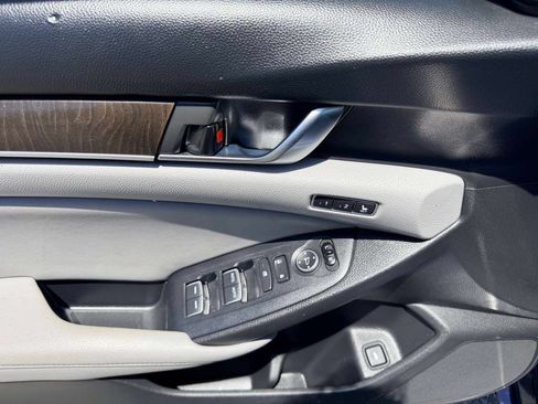 Used 2018 Honda Accord EX-L image 12