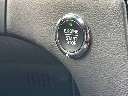 Certified 2024 Ford Edge SEL w/ Convenience Package image 25