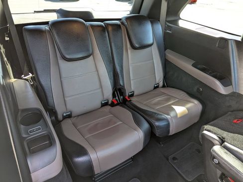 Used 2020 Mercedes-Benz GLS 450 4MATIC image 46
