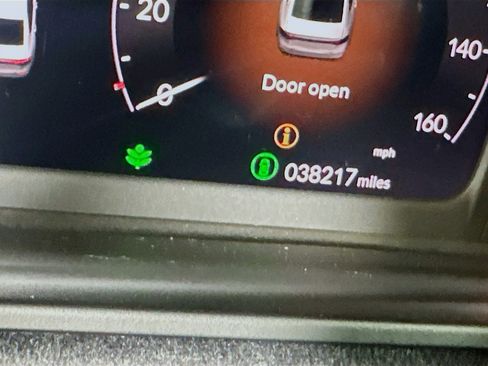 Used 2023 Honda Accord EX image 16