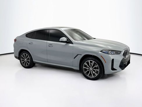 Used 2024 BMW X6 xDrive40i w/ Premium Package AWD/4WD image 3