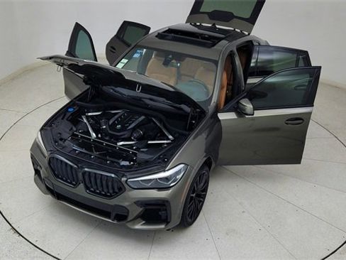 Used 2022 BMW X6 M50i w/ Premium Package image 88
