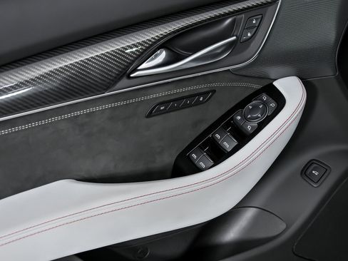 Used 2024 Cadillac CT5 V Blackwing w/ Driver Assist Package image 17