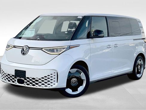 New 2025 Volkswagen ID. Buzz Pro S image 2
