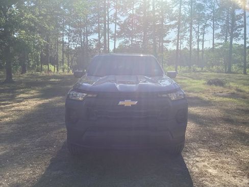New 2026 Chevrolet Colorado W/T w/ WT Custom Package RWD image 7
