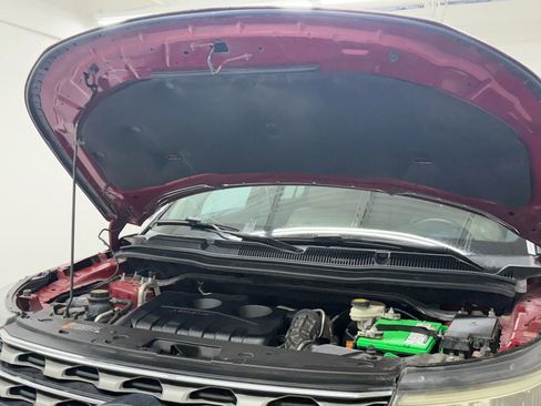 Used 2017 Ford Explorer XLT w/ Equipment Group 202A image 60