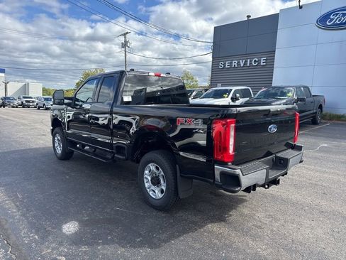New 2026 Ford F250 XLT w/ FX4 Off-Road Package image 7