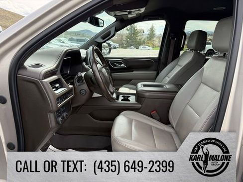 Used 2022 Chevrolet Tahoe LT w/ Luxury Package AWD/4WD image 13