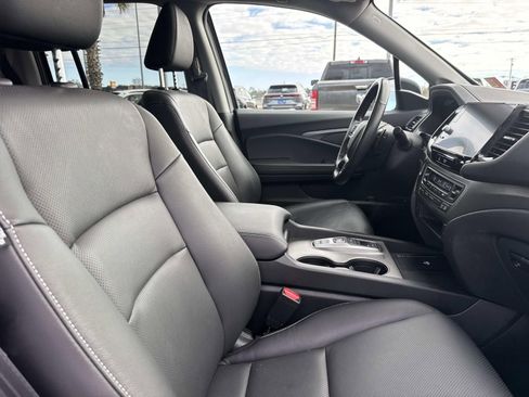 Used 2025 Honda Ridgeline RTL image 12